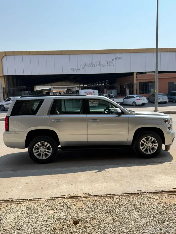 تاهو 2016 LS (( تم البيع - SOLD )) 8