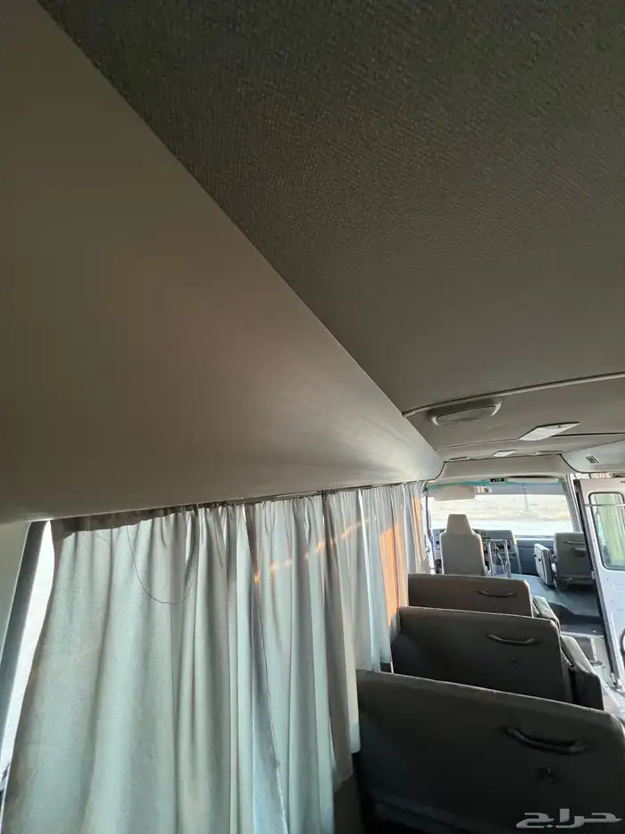 باص 30 راكب نيسان 2008 مخزن 36