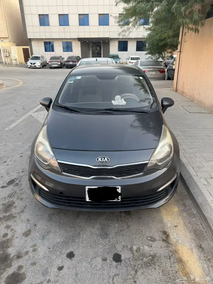 سيارة كيا ريو 2017 وكالة 8