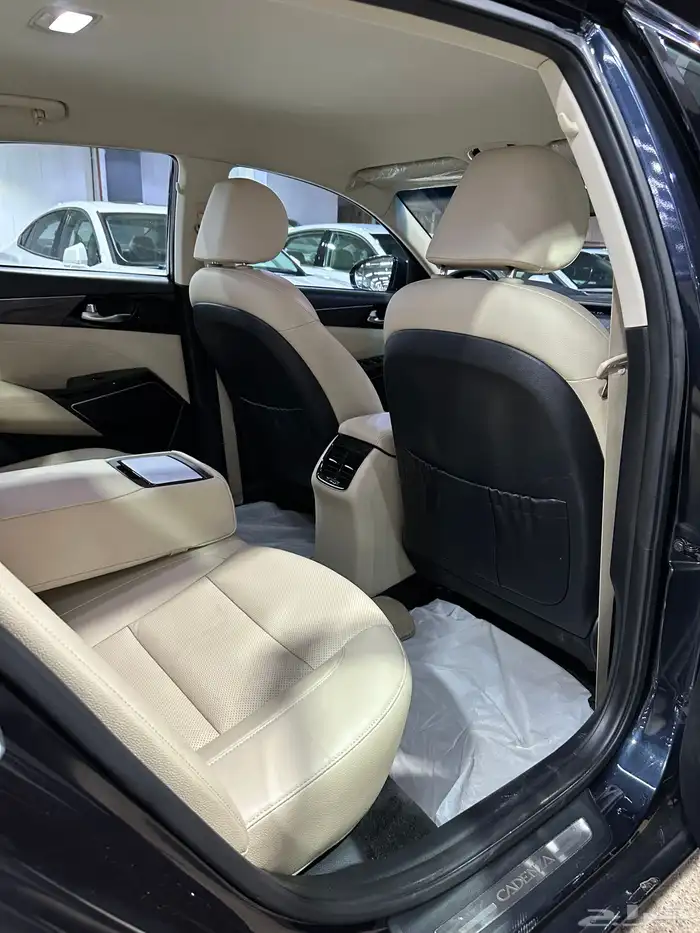 كيا كادينزا 2020 كحلي وكالة بدي ومحركات 25