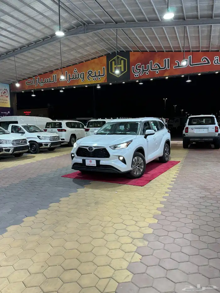 تويوتا   هايلاندر GLE هايبرد 2025 جديد سعودي 157.550 شامل 0