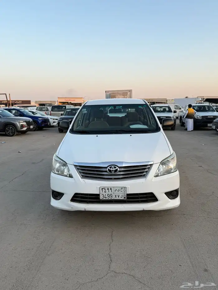 للبيع انوفا 2015 0