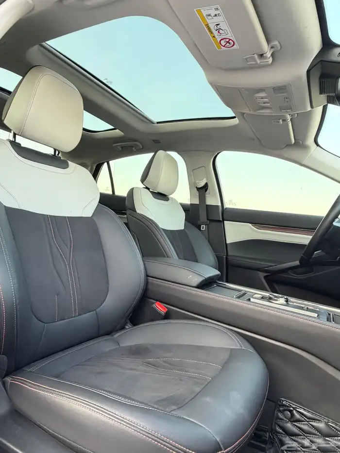 فورد تورس 2024 فل كامل تيتانيوم 74