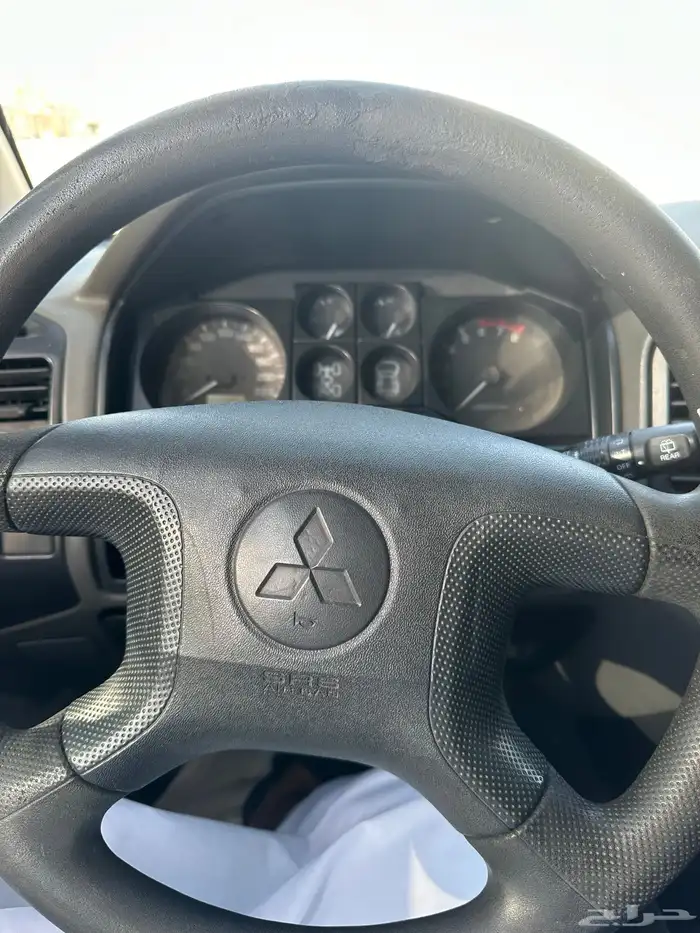 باجيرو 2006 13