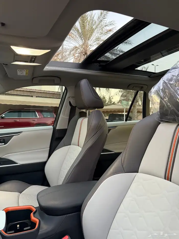 تويوتا راف فور 2024 ادفنشر فل كامل بحاله الوكاله 26