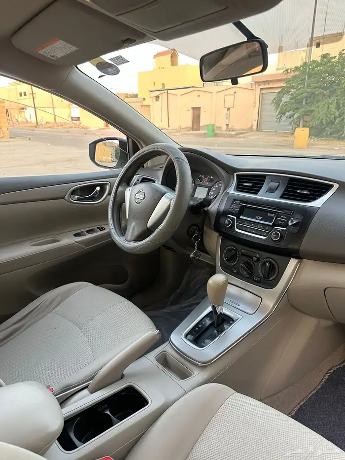 نيسان سنترا 2020 نظيف جدا 25
