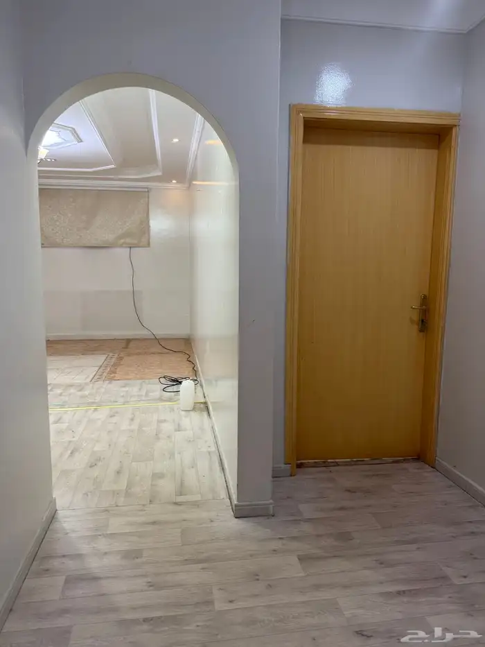 للإيجار دور علوي ودور أرضي مستقل بالرس 24