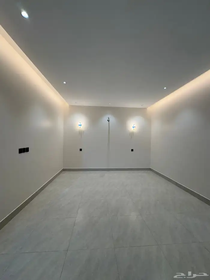 للبيع دور ارضى 6 غرف مع بايكه سياره من 550 الف احد رفيده 12