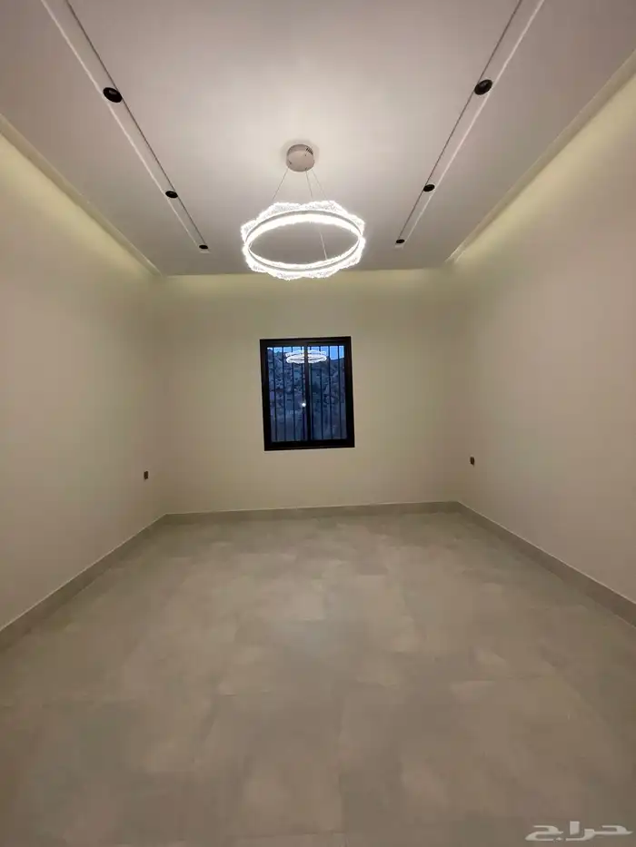 للبيع شقق علويه بسطح ومصعد جاهز من 520 الف ابها المحاله 13