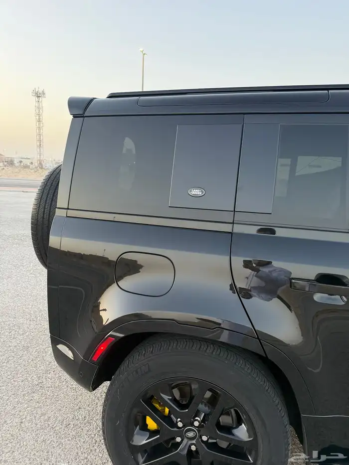 ديفندر 2021 13