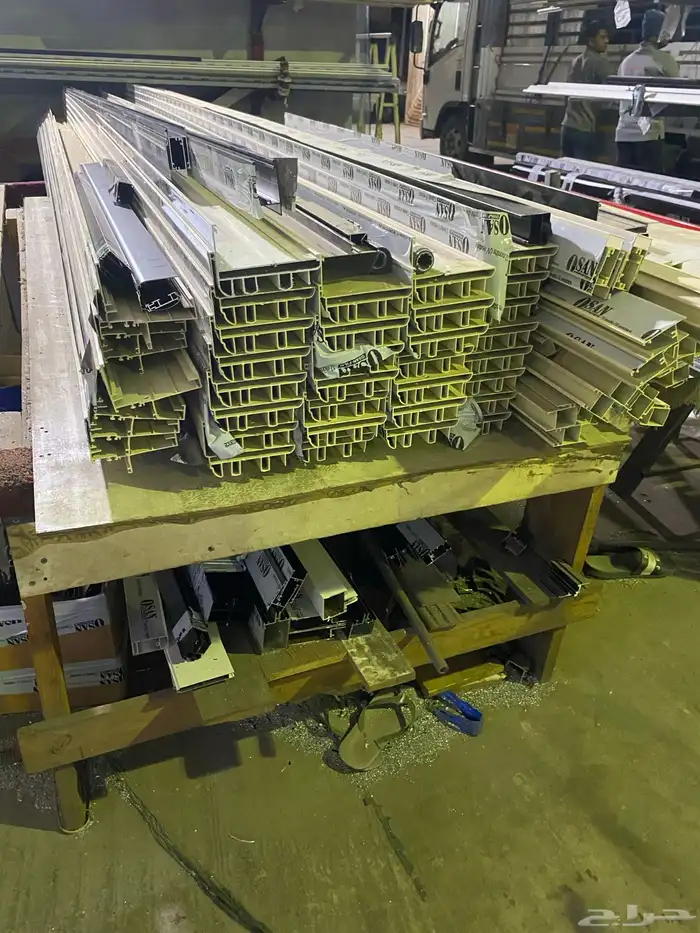 مصنع المنيوم سجل تجاري للبيع بالمكاين او بدون خميس مشيط 15