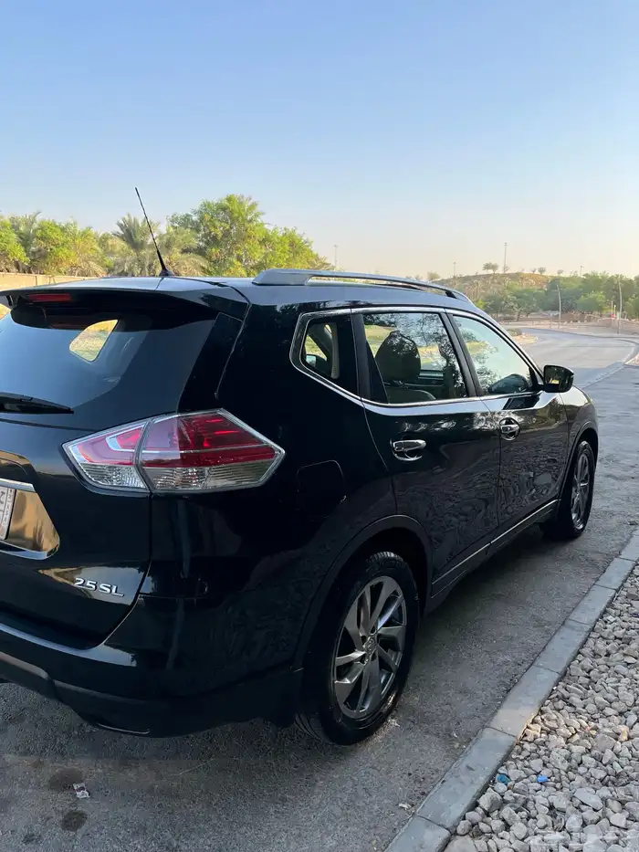 نيسان اكس تريل 2016 وكالة 15