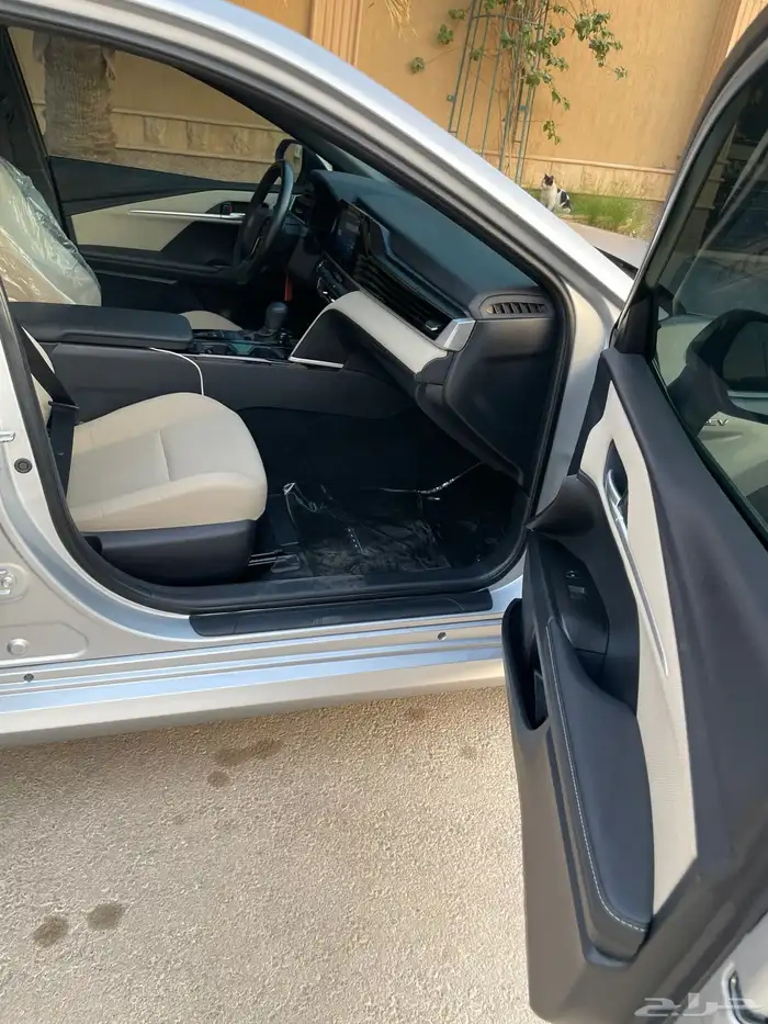 كامري هايبرد 2025سعودي 16