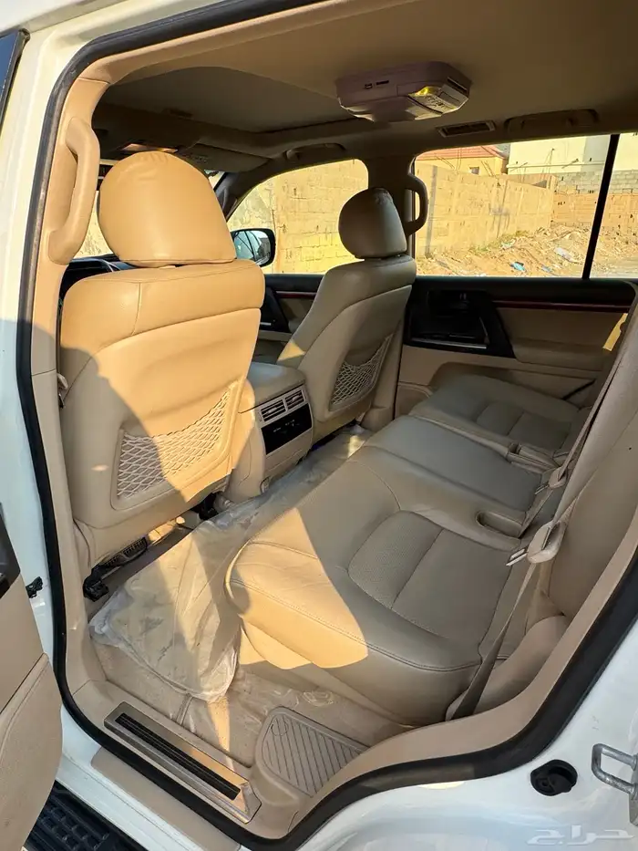 لاند كروزر جكسار 2015 فل كامل نظيف 10