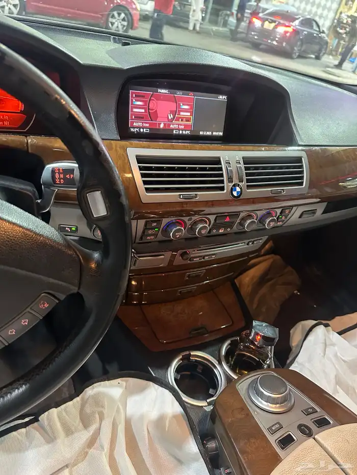 بي أم دبليو نظيف 8