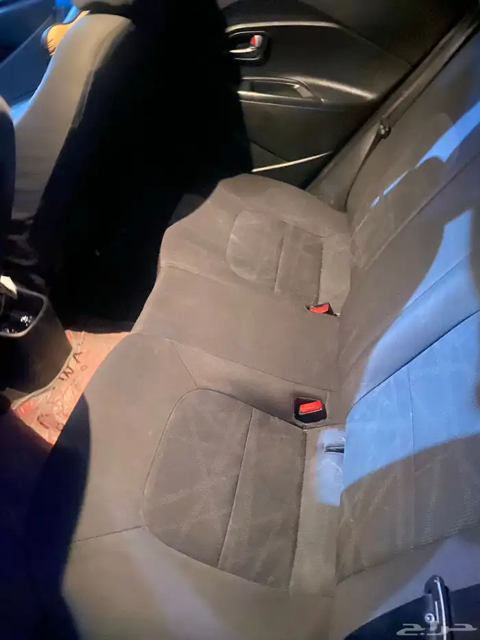 كيا ريو هاتشباك 7