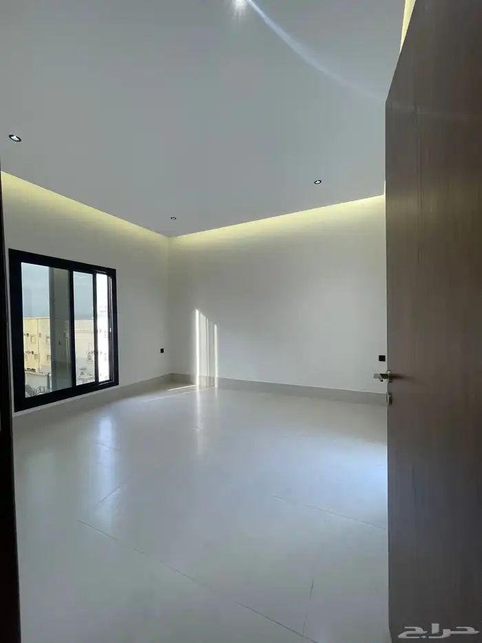 للبيع فيلا دوبلكس مودرن تشطيب راقي غرب الخميس 32