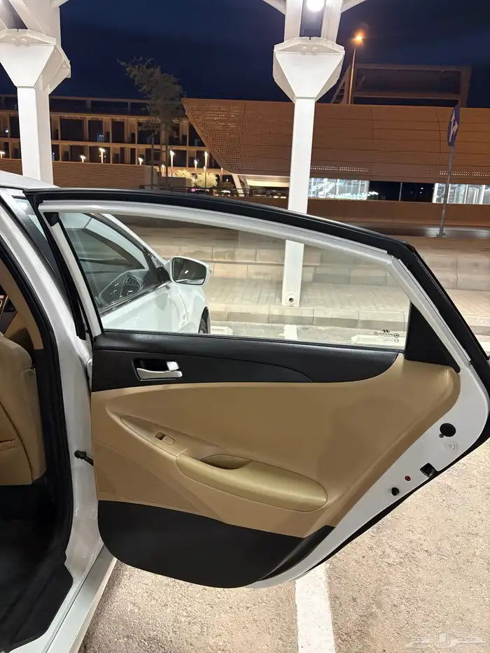 للبيع سوناتا 2012 نظيفه جدا 21