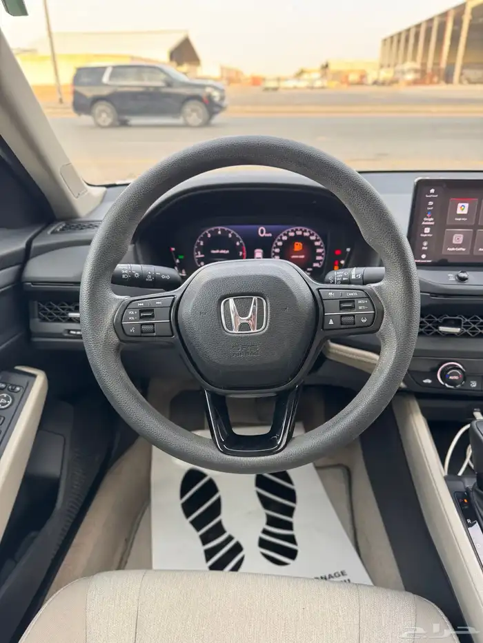 للبيع هوندا اكورد 2023 - نص فل - بحالة الوكاله 15