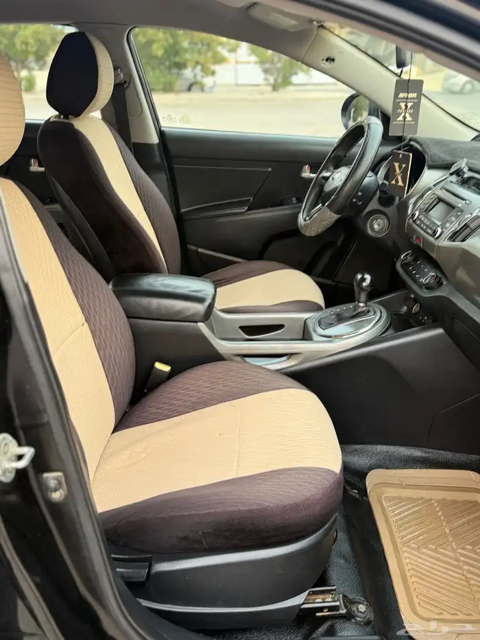 كيا سبورتاج 2015 نضيف 21