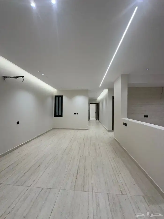 شقق تمليك بحوش 6 غرف 6