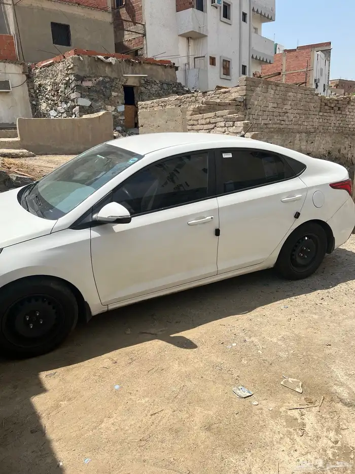 للبيع اكسنت 2019 1