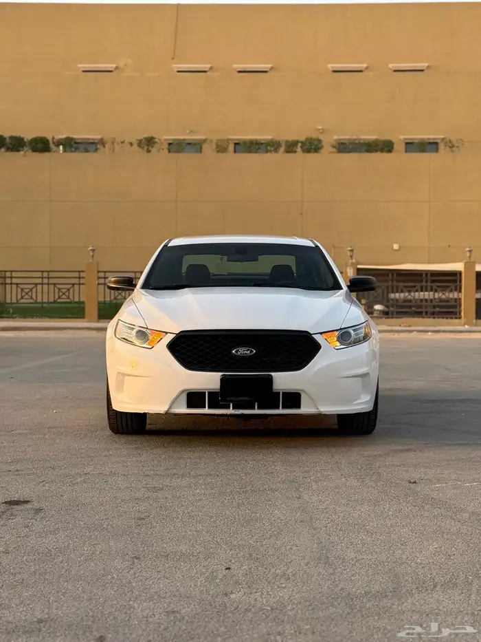 فورد تورس بوليسي ممشى قليل 1