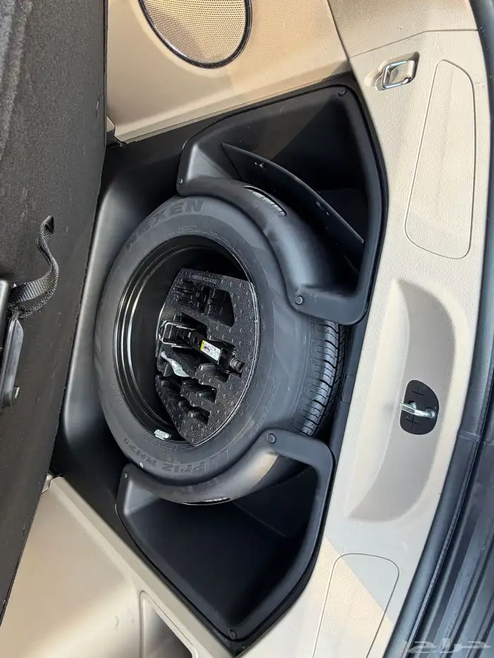 جراند شيروكي 19