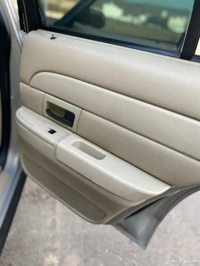 فورد فكتوريا 2010 نظيييف 7