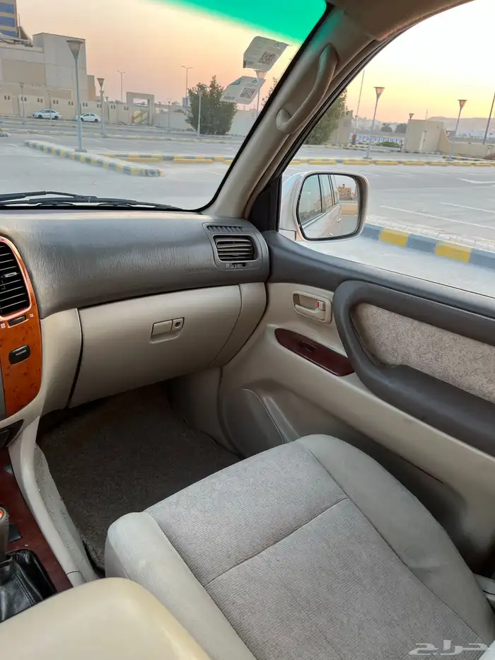 لاندكروزر GX-R موديل 2004 فل كامل 33