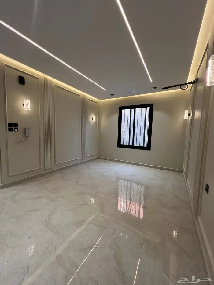 للبيع دور في العزيزية على شارعين شغل فاخر 1