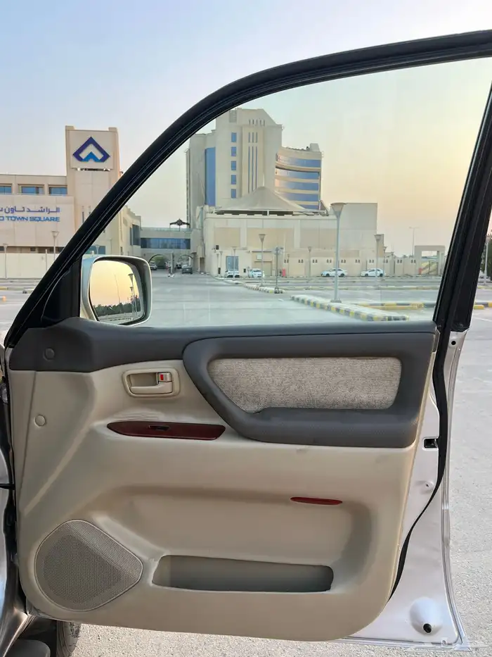 لاندكروزر GX-R موديل 2004 فل كامل 40