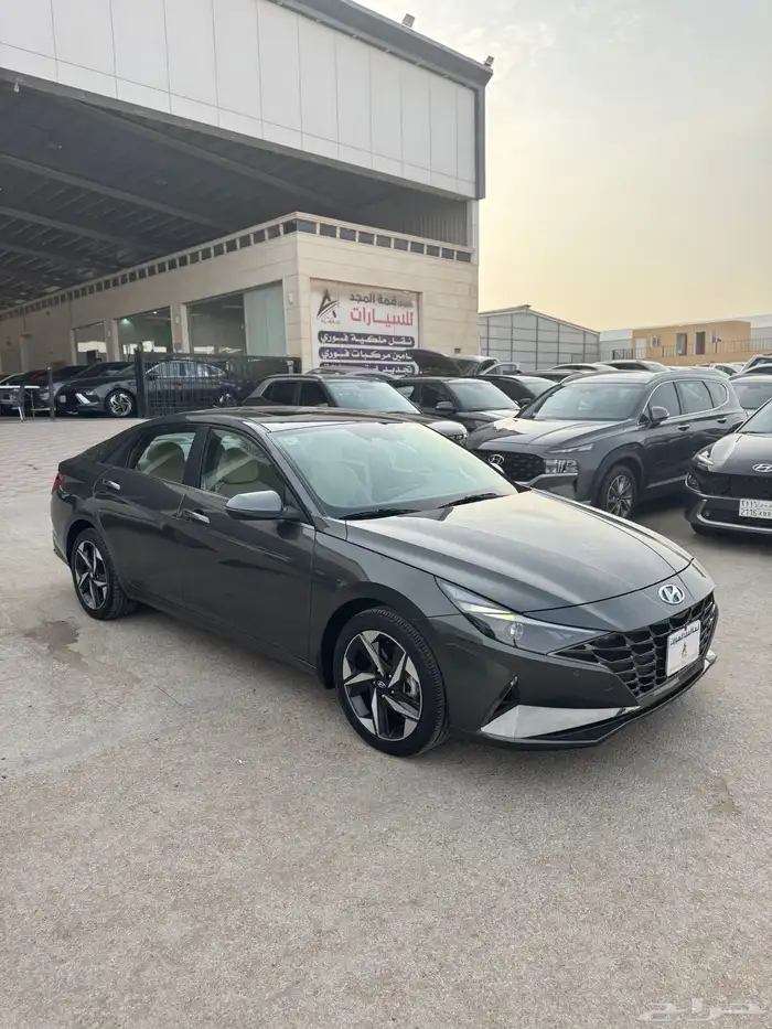 للبيع هيونداي النترا 2022 -فل كامل - مكينه 2000 1