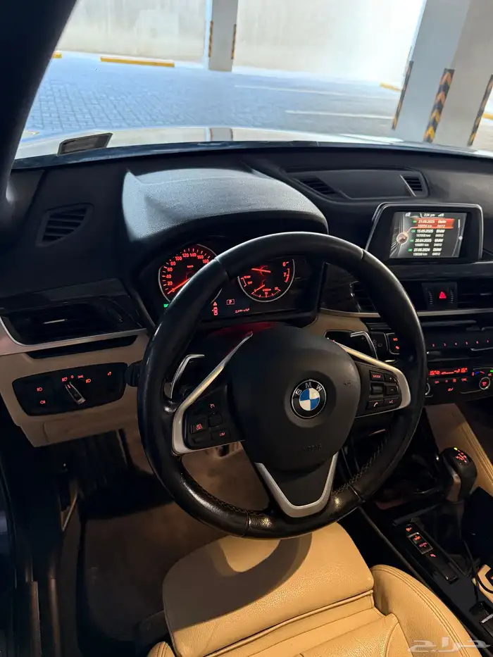 BMW X1 2017 للبيع 7