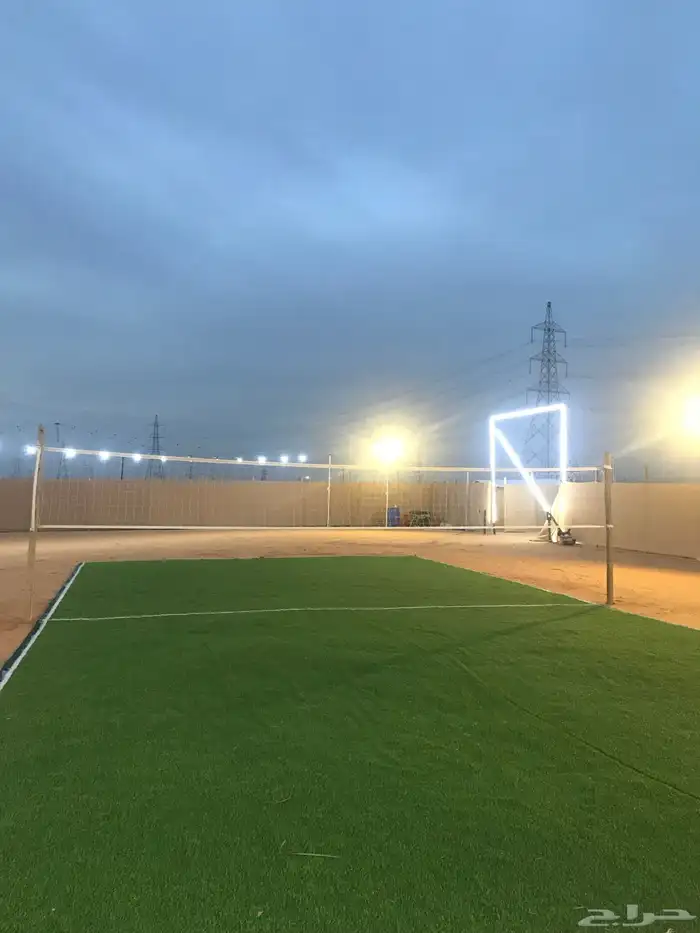 مخيم الرفاهية 8