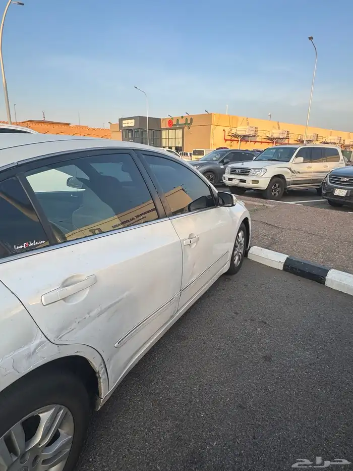 للبيع التيما 2010 3