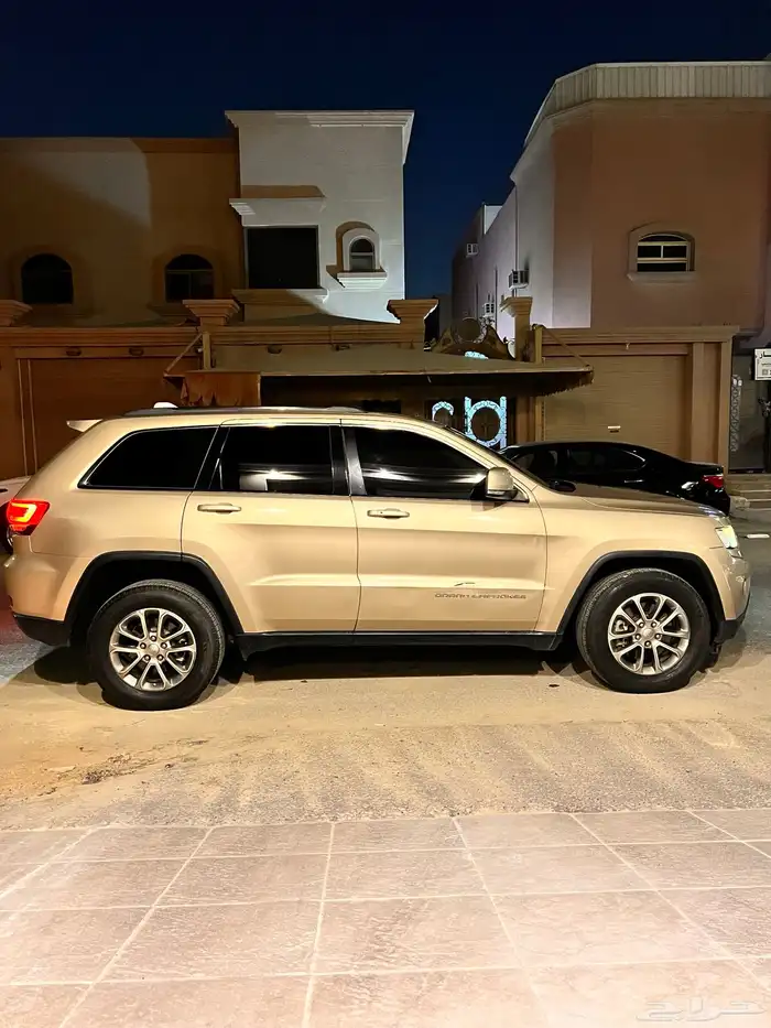 جراند شيروكي 2015 V6 9