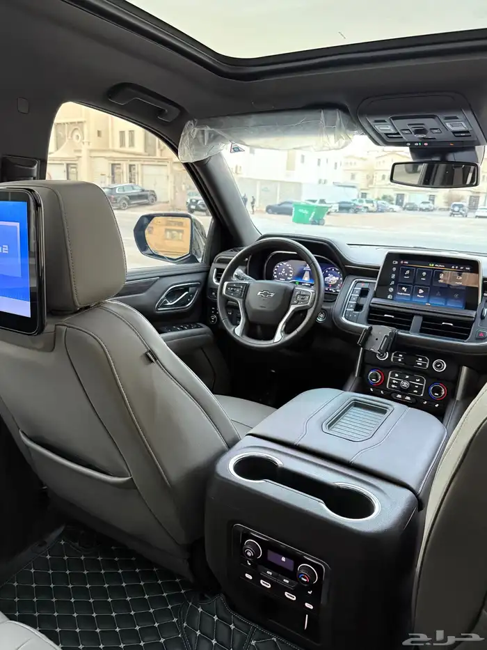 تاهو 2023 Z71 فل كامل 6.2 15