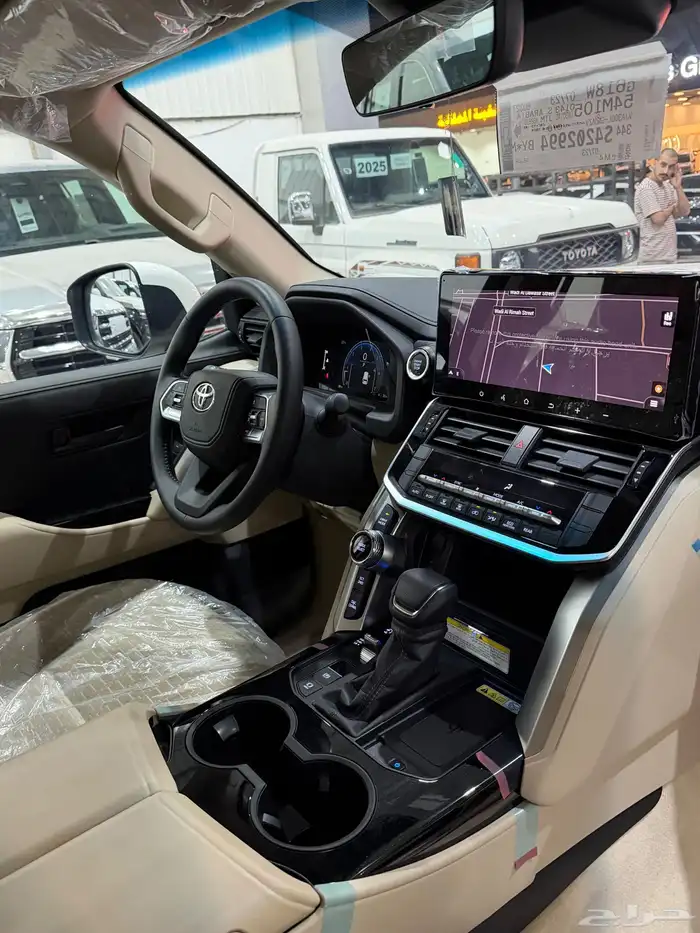 تويوتا لاندكروزر 2025-GXR-L3سعودي اقل سعر 11