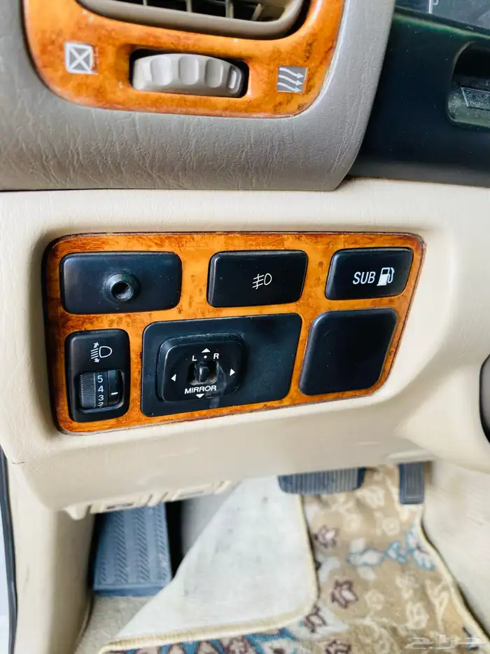 تويوتا لاند كروزر 2006 16