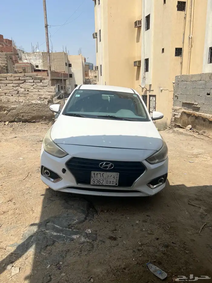 للبيع اكسنت 2019 5