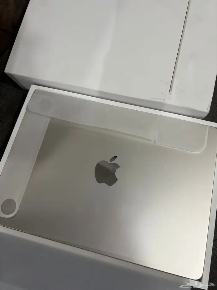 لابتوب ماك بوك اير M4 1