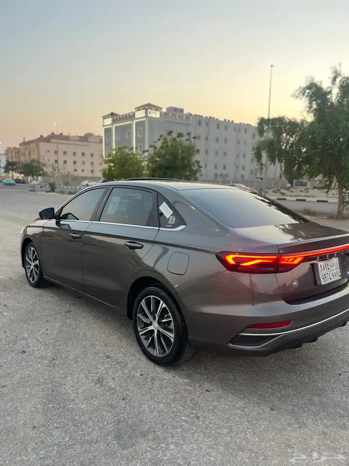 جيلي امجراند 2023 فل 5