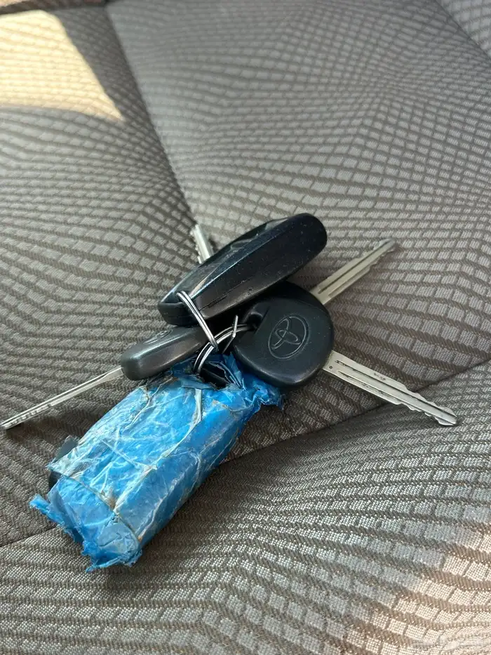 تويوتا ربع 2013 بريمي بدون ونش 16