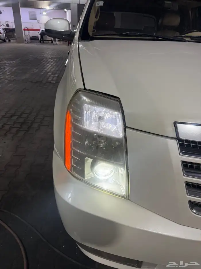 كاديلاك اسكاليد حوض 2009 4