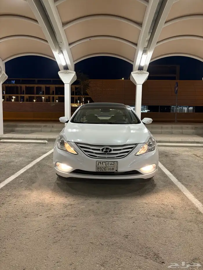 للبيع سوناتا 2012 نظيفه جدا 1