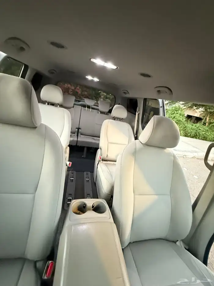 كيا كرنفال عائلي للبيع 15