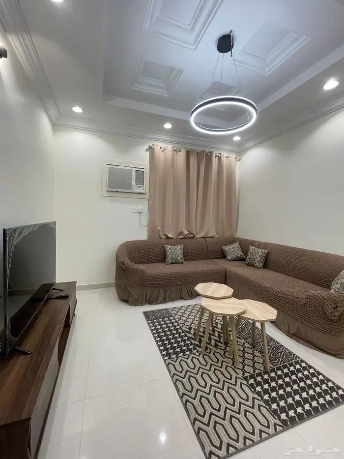 شقة غرفة نوم وصالة و دورة مياة 2