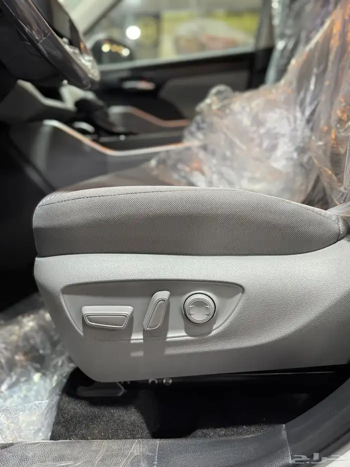 تويوتا   هايلاندر GLE هايبرد 2025 جديد سعودي 157.550 شامل 10