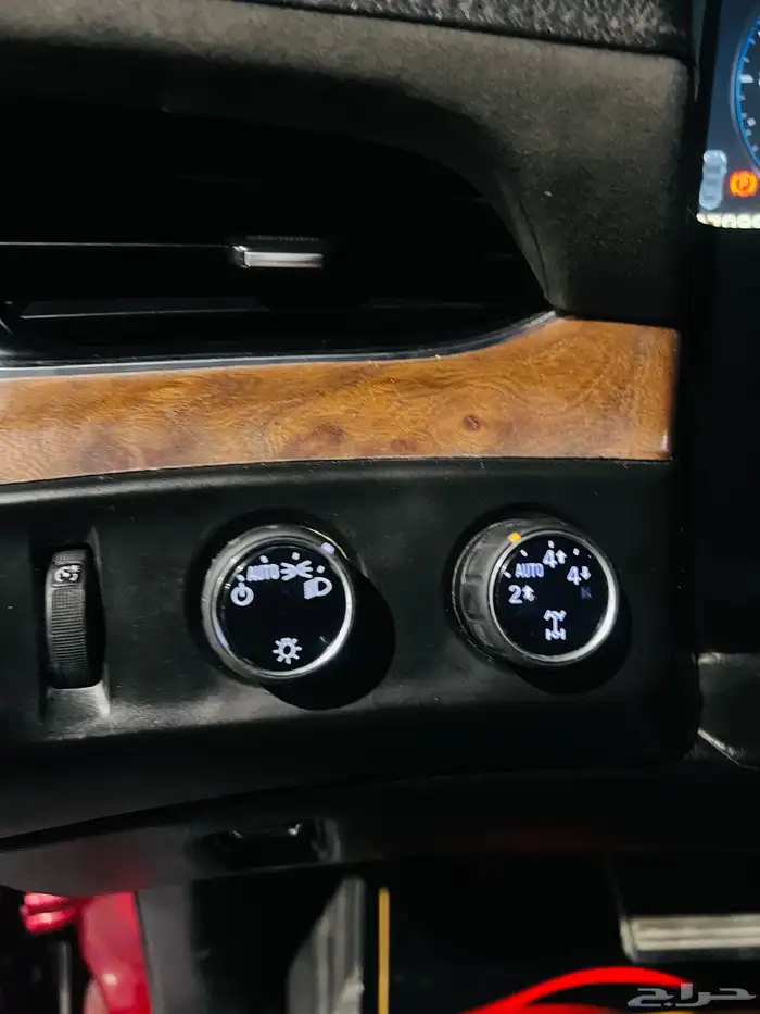 اسكاليد 2015 قصير دبل ( عروض خاصة) 7